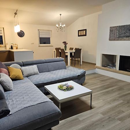 Apartment Robi Umag Exteriér fotografie